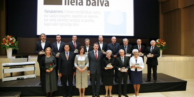 Apbalvoti Latvijas labākie būvnieki